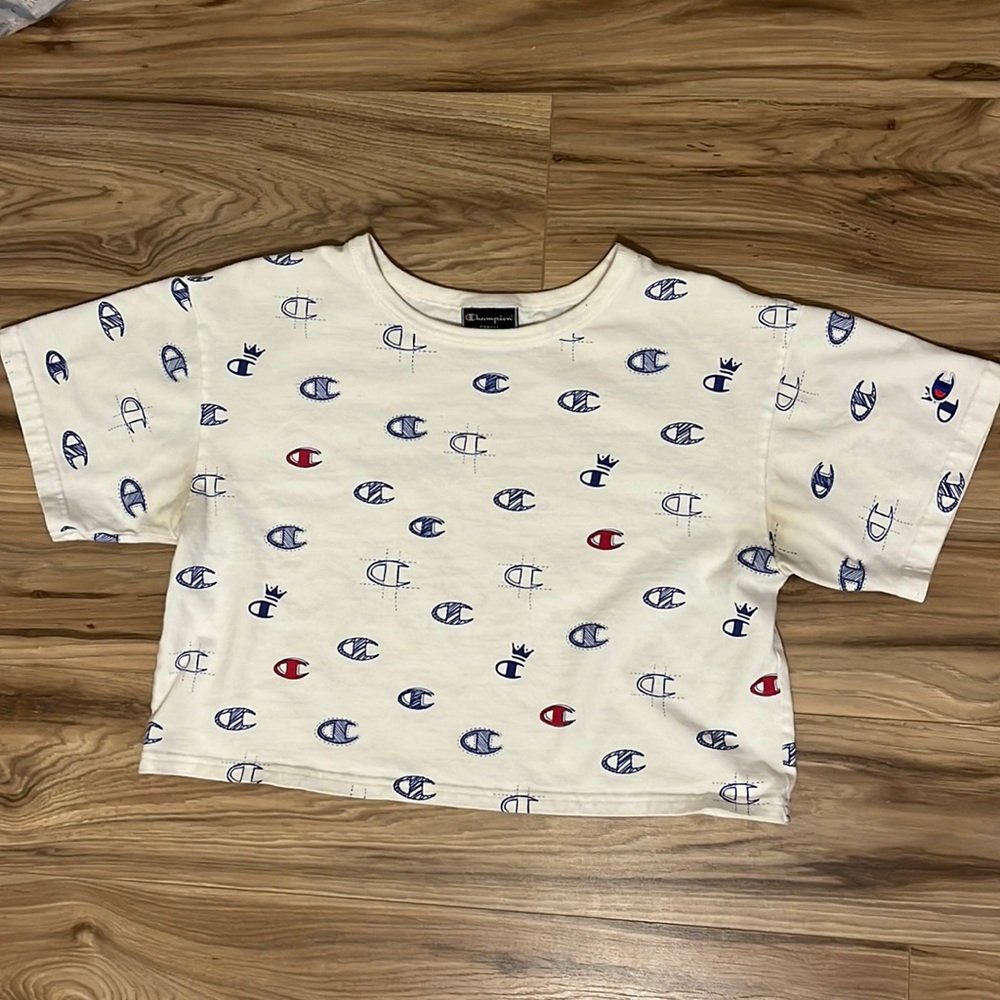 Champion Cropped Tee